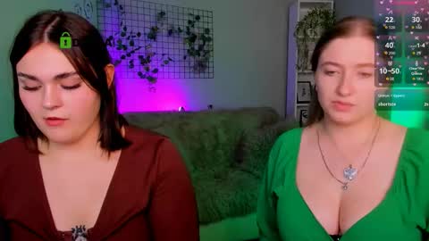 Snapshot of daisy_candy chatting on 09/26/25, 09:41 Little Di online show from 09/26/25, 09:41