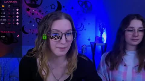 Little Di online show from 04/22/26, 02:14