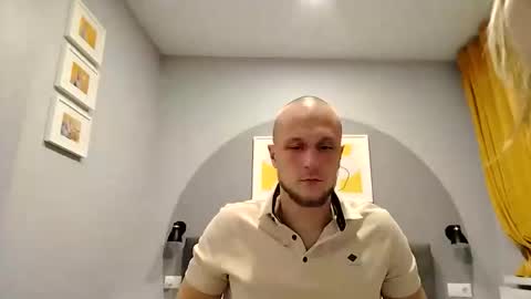 Daisy and Rathibor online show from 12/21/25, 03:08