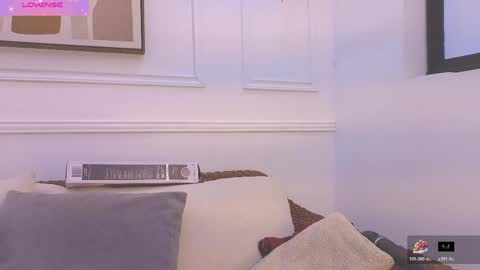 Daisy Price online show from 04/19/26, 10:14