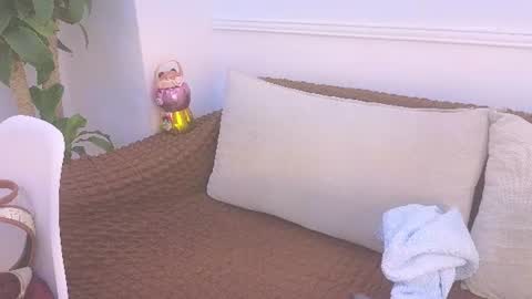 Snapshot of daisy_price chatting on 07/18/26, 10:52 Daisy Price online show from 07/18/26, 10:52
