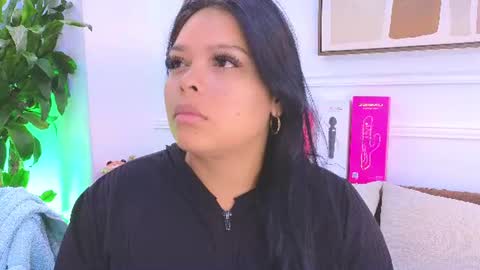 Snapshot of daisy_price chatting on 07/20/26, 10:39 Daisy Price online show from 07/20/26, 10:39