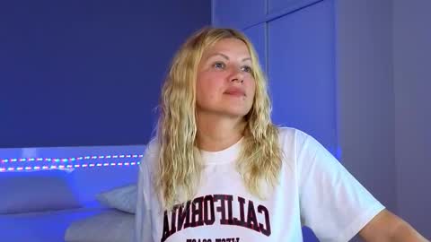 Daisy online show from 03/17/26, 05:38