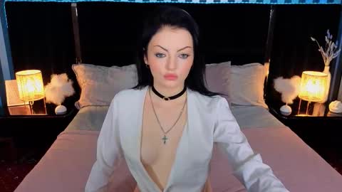 daisydelight_ online show from 10/11/25, 03:32