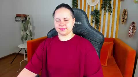 Snapshot of daisyharts chatting on 07/19/26, 05:33 DaisyHarts online show from 07/19/26, 05:33