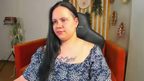 Snapshot of daisyharts chatting on 07/21/26, 04:09 DaisyHarts online show from 07/21/26, 04:09