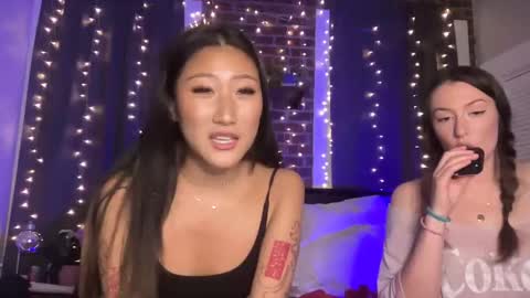 Snapshot of daisykimvip chatting on 02/17/25, 04:20 Daisy Kim online show from 02/17/25, 04:20