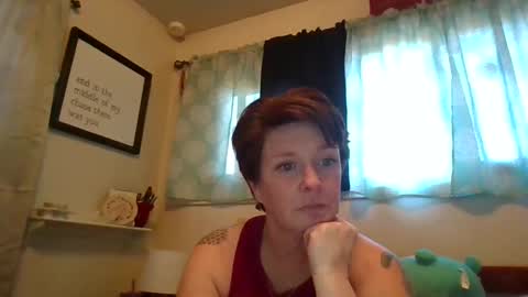 Snapshot of daisylays chatting on 01/26/25, 10:13 daisy online show from 01/26/25, 10:13