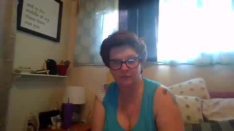 Snapshot of daisylays chatting on 03/01/25, 04:11 daisy online show from 03/01/25, 04:11