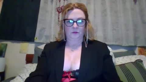 Snapshot of daisylays chatting on 03/04/26, 06:52 daisy online show from 03/04/26, 06:52