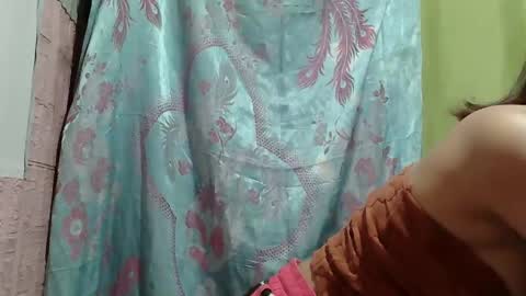 Daisy online show from 10/28/25, 02:31