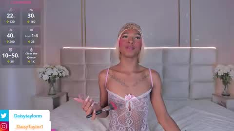 Daisy online show from 02/18/26, 12:45