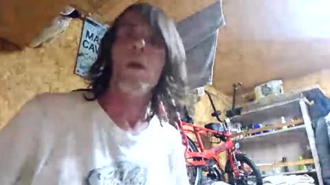 Snapshot of daiwants2fku chatting on 04/29/26, 08:48 dave online show from 04/29/26, 08:48