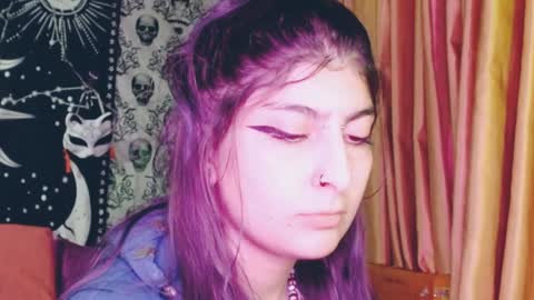    --  -- help me reach 100 hands up  online show from 02/04/25, 03:54