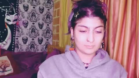    --  -- help me reach 100 hands up  online show from 02/28/25, 04:10