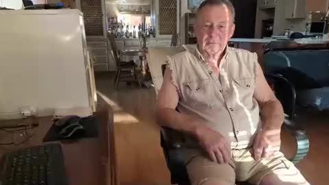 Snapshot of dakit2 chatting on 05/06/26, 01:49 dakit online show from 05/06/26, 01:49