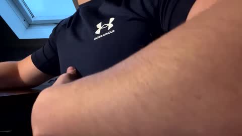 Snapshot of dakken2021 chatting on 01/01/25, 02:31 dakken online show from 01/01/25, 02:31