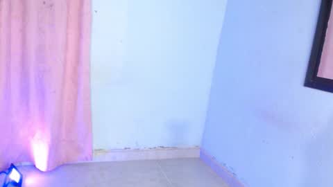 VALENTINA  online show from 10/30/25, 07:54