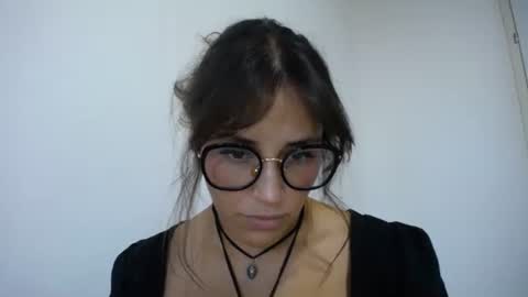 IG  dakotasofiaa online show from 09/30/25, 11:26