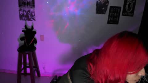 Snapshot of dakota_crab chatting on 11/20/25, 01:06 Dakota Crab online show from 11/20/25, 01:06