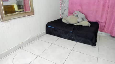 Dakota  online show from 12/08/24, 03:32