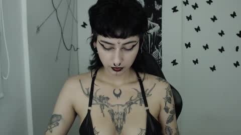 dakota online show from 02/16/25, 01:36