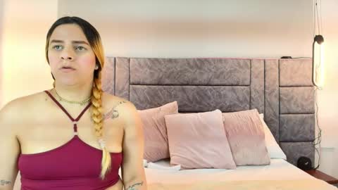 Dakota-Megan online show from 11/26/25, 03:13