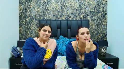 Dakota-Megan online show from 01/14/26, 04:45