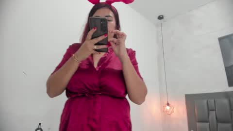 Dakota  online show from 10/31/25, 12:06