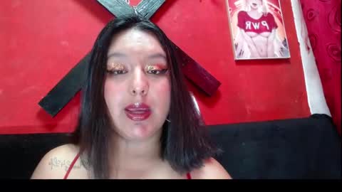 Mariana online show from 11/22/25, 09:14