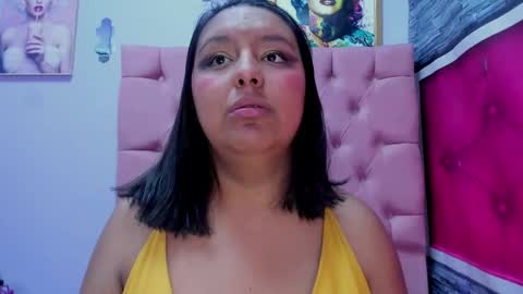 Mariana online show from 11/27/25, 06:32