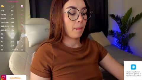 dakottaa__ online show from 03/12/25, 02:09