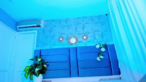   online show from 02/22/25, 05:24