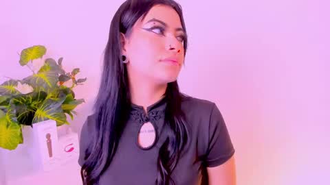   online show from 02/28/25, 05:37