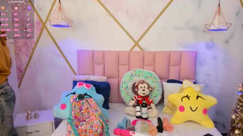 Liz online show from 12/01/25, 06:24