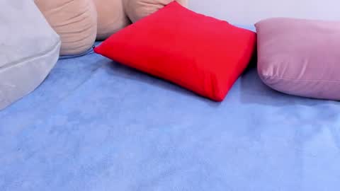  Ren  online show from 01/17/25, 09:17