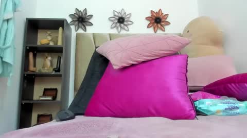  Ren  online show from 02/16/25, 05:15