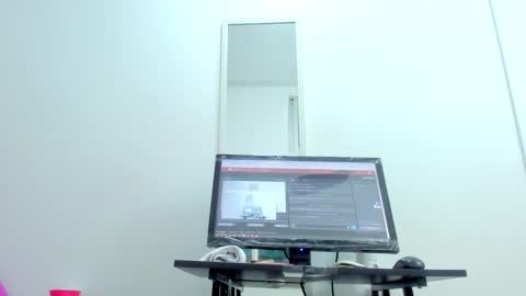  Ren  online show from 02/19/25, 06:33