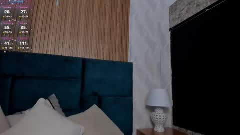 Snapshot of dalia_alissa chatting on 02/28/26, 12:28 Violeta online show from 02/28/26, 12:28