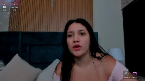 Snapshot of dalia_alissa chatting on 04/09/26, 12:10 Violeta online show from 04/09/26, 12:10