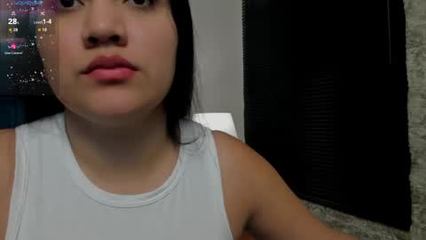Snapshot of dalia_alissa chatting on 05/04/26, 12:12 Violeta online show from 05/04/26, 12:12