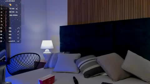 Snapshot of dalia_alissa chatting on 05/22/26, 12:00 Violeta online show from 05/22/26, 12:00