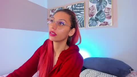 Snapshot of dalia_garrett chatting on 12/16/24, 04:16 Dalia online show from 12/16/24, 04:16