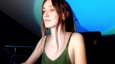 Dalia  online show from 12/04/24, 01:31