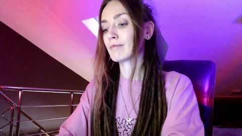 Dalia  online show from 01/25/25, 10:19