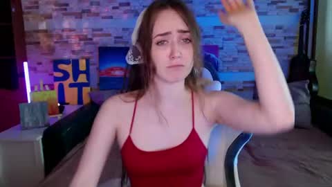 Snapshot of dalia_peach chatting on 06/18/26, 10:41 Dalia online show from 06/18/26, 10:41