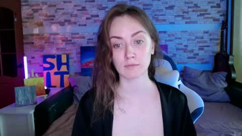 Snapshot of dalia_peach chatting on 06/25/26, 10:42 Dalia online show from 06/25/26, 10:42