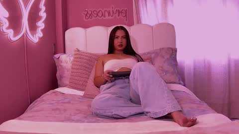 Dalia online show from 04/27/26, 08:18