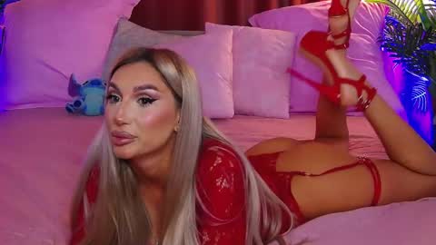 DalidaSelena online show from 05/22/26, 04:01
