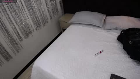 Dalila azhar online show from 09/16/25, 12:50